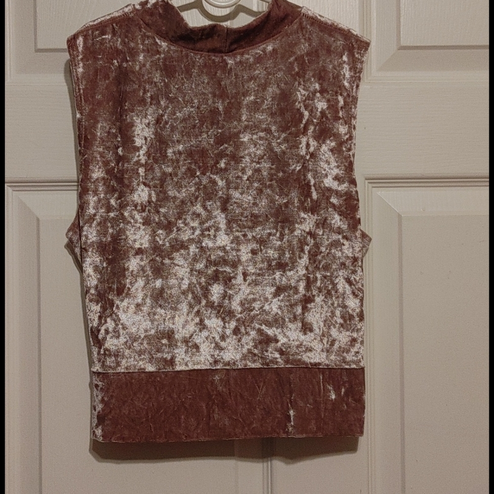 🤏 Snap Top - Picture 6 of 10